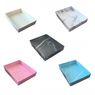 Asetat Kapaklı Karton Kutu Mermer Desenli 12X15X3 CM (10 Adet) Asetat Kapaklı Karton Kutu Mermer Desenli 12X15X3 CM (10 Adet)