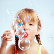 Etiketsiz Sade Köpüklü Üflemeli Baloncuk BONCUKLU (8 Adet) Etiketsiz Sade Köpüklü Üflemeli Baloncuk BONCUKLU (8 Adet)