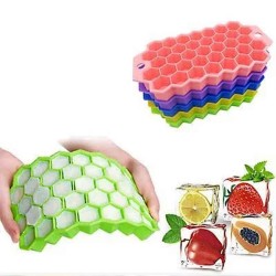 Kapaklı Petek 37 Delik Buz Küpü Tepsisi Silikon 20.5X12 CM Kapaklı Petek 37 Delik Buz Küpü Tepsisi Silikon 20.5X12 CM