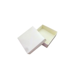 Komple Karton Kutu Mermer Desenli 8X8X3 CM (50 Adet) Komple Karton Kutu Mermer Desenli 8X8X3 CM (50 Adet)