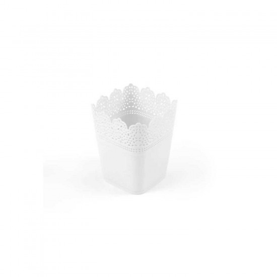Saksı Dantelli Plastik Kare Saksı Dantelli Plastik Kare