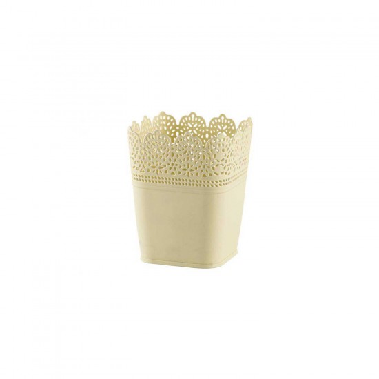 Saksı Dantelli Plastik Kare Saksı Dantelli Plastik Kare