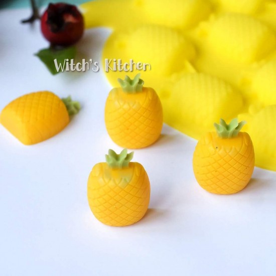 Silikon Çoklu Ananas Çikolata Ve Jelibon Kalıbı 12 Li Silikon Çoklu Ananas Çikolata Ve Jelibon Kalıbı 12 Li