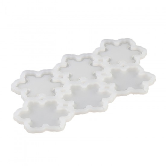 Silikon Kalıp Kar Tanesi Bombeli ve Düz Şeker Lolipop Kalıbı 6 Lı Silikon Kalıp Kar Tanesi Bombeli ve Düz Şeker Lolipop Kalıbı 6 Lı